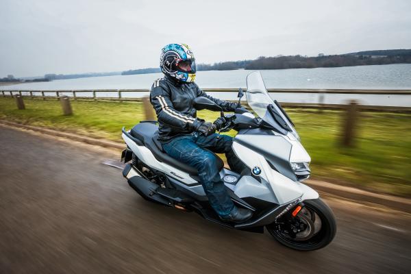 BMW C 400 GT (2019) review